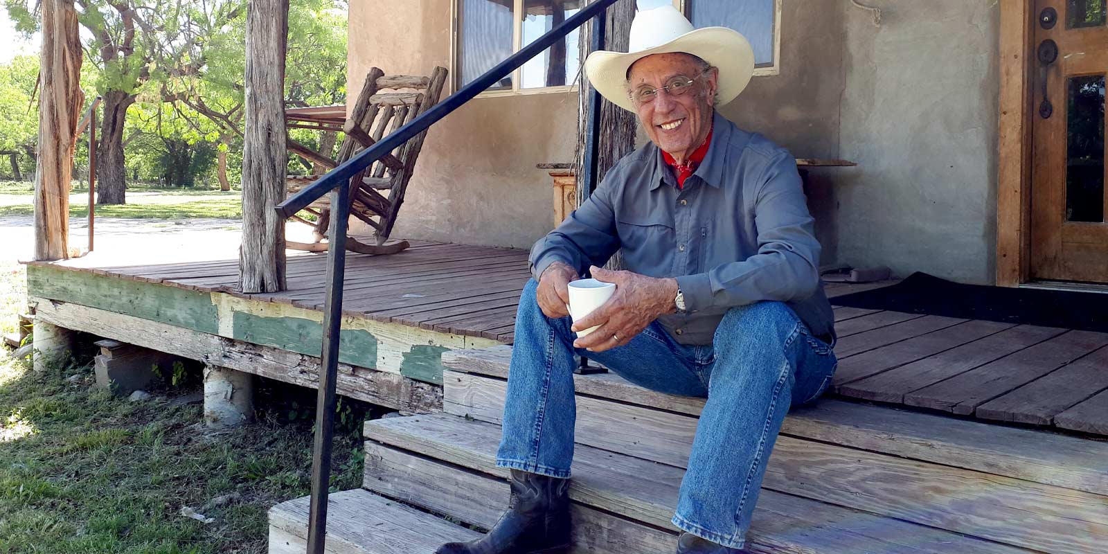 James Gill in front of his house Texas Premium Modern Art